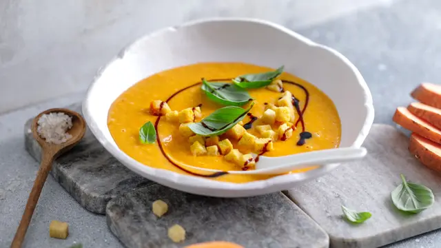 Resep Sup Wortel Jahe, Pilihan Tepat untuk Hidangan Hangat Bernutrisi