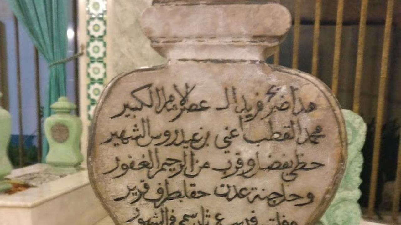 Sosok Habib Muhammad bin Idrus Al Habsyi, Ulama Ternama yang Diasuh Ibunya Sendirian, Kini Makamnya Banyak Dikunjungi Orang Belanda