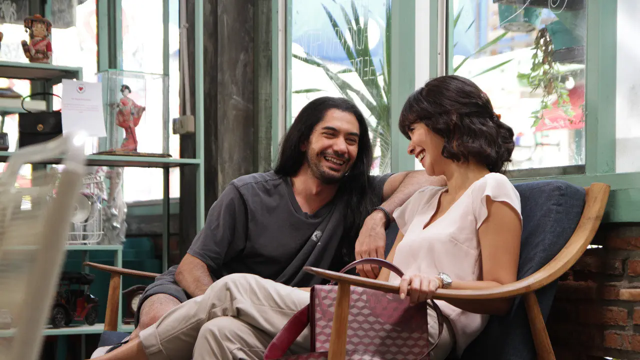 Reza Rahadian dan Marsha Timothy