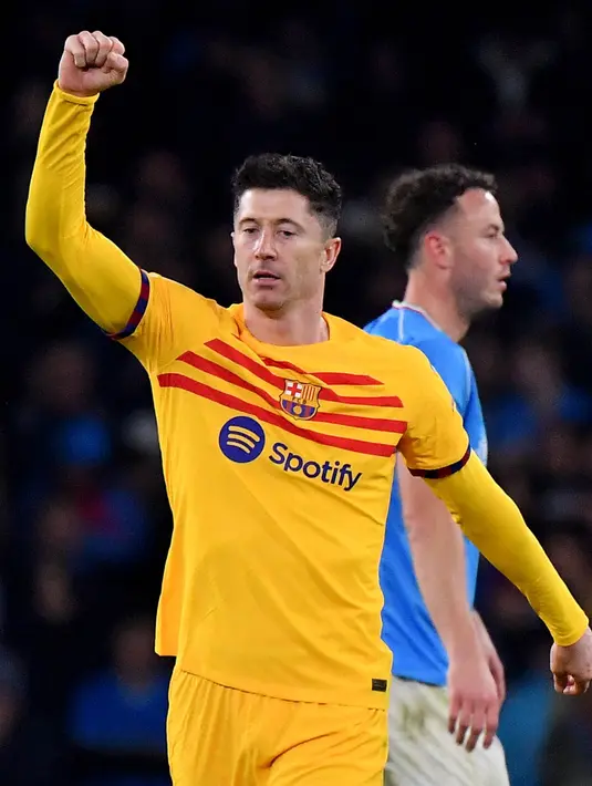 Barcelona unggul lebih dulu melalui gol Robert Lewandowski pada menit ke-60. (Tiziana FABI/AFP)