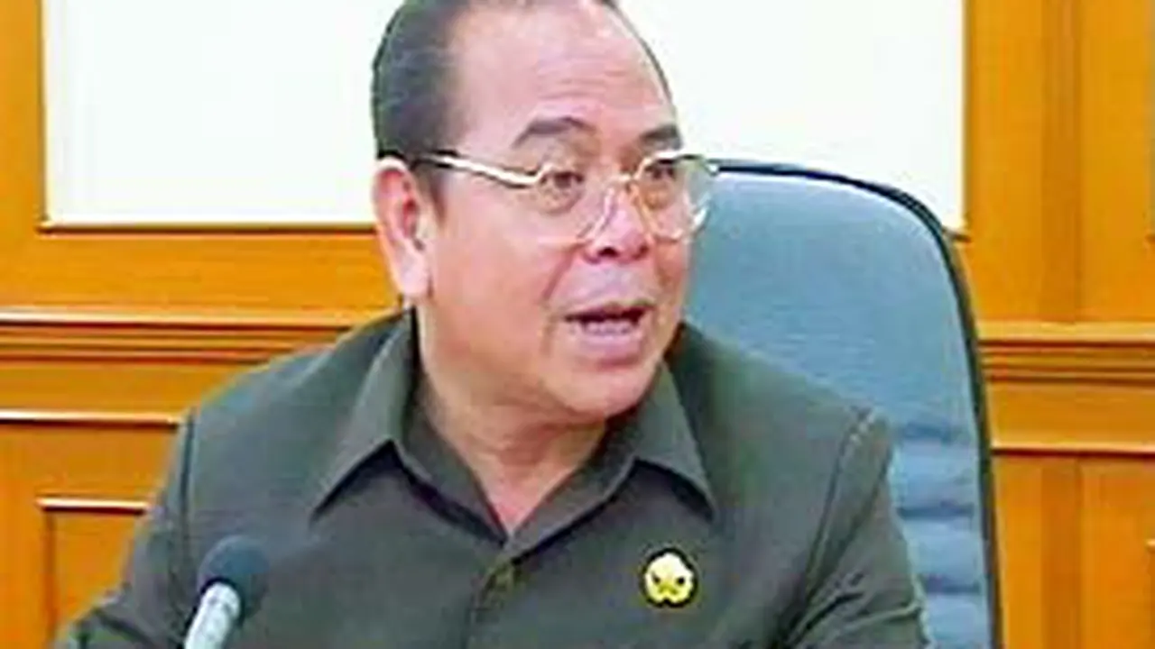 050407bpraja.jpg