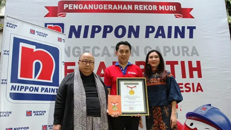 Lagi, Nippon Paint Torehkan Rekor MURI Pengecatan Gapura Terbanyak