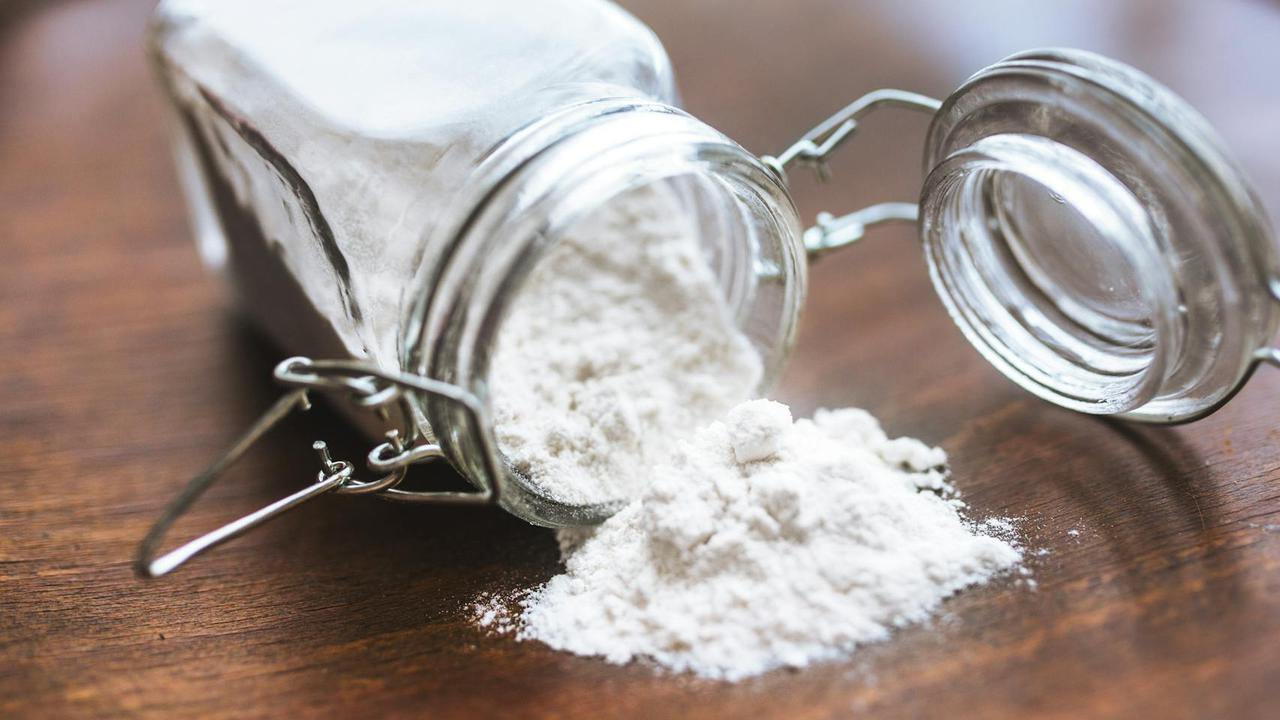 Fakta Keamanan Baking Soda untuk Mengempukkan Daging
