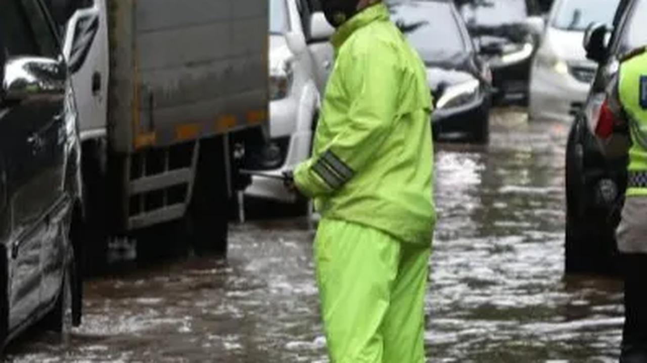 Jakarta Masih Banjir, Heru Budi Bakal Ubah SOP Sodetan Kali Ciliwung