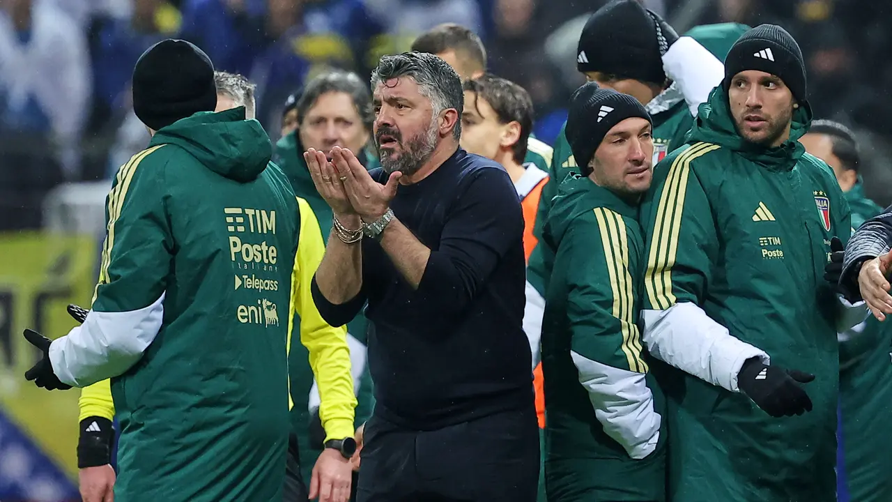 Foto: Dijegal Bosnia, Italia Kembali Gagal Lolos ke Piala Dunia