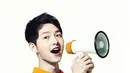 Kepopuleran Song Joong Ki semakin meningkat, terlebih dengan prestasi yang dimiliki aktor tampan itu semakin banyak. (Instagram/songjoongkionly)