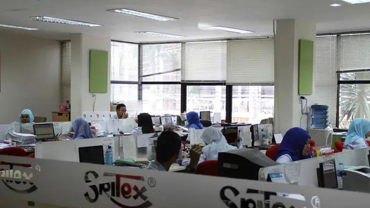 Penjelasan Wamenaker Terkait Tuduhan Minta Saham Sritex 20 Persen