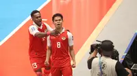 Timnas Futsal Indonesia berhasil meraih kemenangan 5-3 atas Kirgistan pada laga kedua Grup A Piala Asia Futsal 2026 di Indonesia Arena, Jakarta, Kamis (29/01/2026) malam WIB. Hasil itu membuat Tim Garuda melenggang ke perempat final. (Bola.com/Muhammad Iqbal Ichsan)