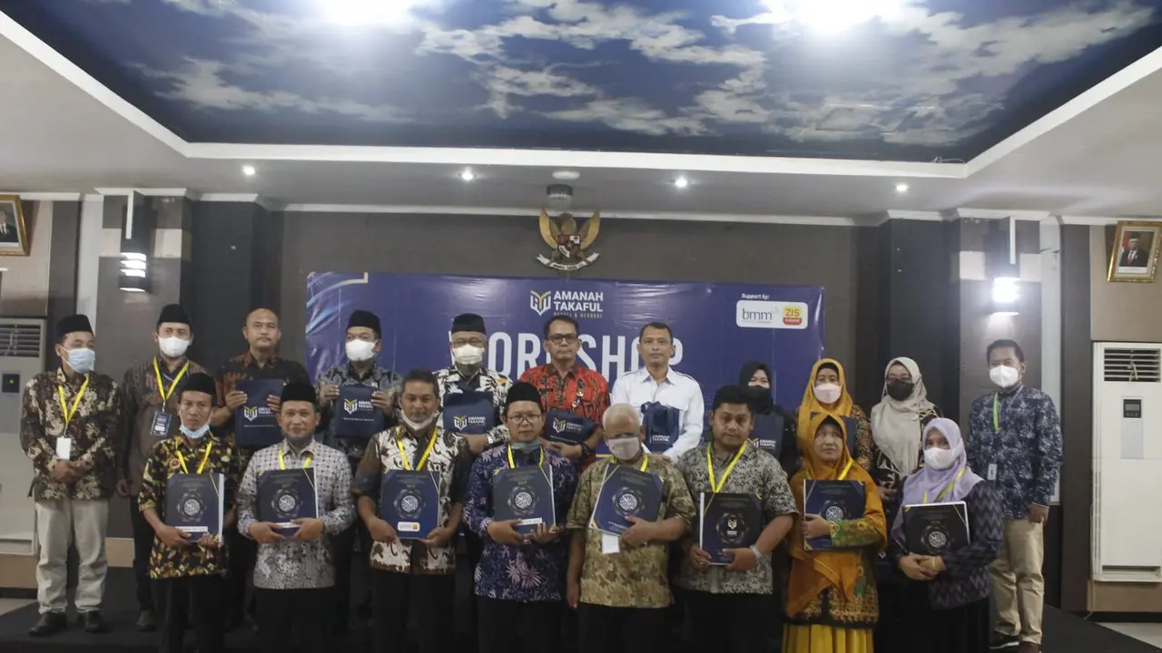 Amanah Takaful bersama Kelompok Kerja Guru Pendidikan Agama Islam Sekolah Luar Biasa (SLB) Jawa Tengah untuk pertama kalinya menyenggarakan Workshop Al-Qur'an Braille