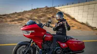 4 Rekomendasi Jaket Motor Pria Terbaik, Bikin Makin Stylish Saat Touring!