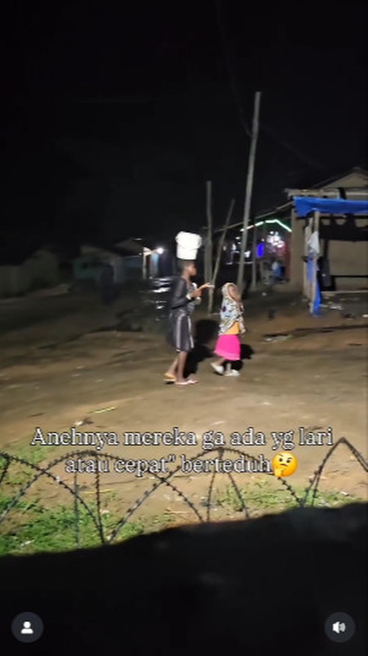 Prajurit TNI Kepo Warga Kongo Afrika Selalu Santai Tak Pakai Payung Saat Hujan, Tersentuh Saat Tahu Alasannya