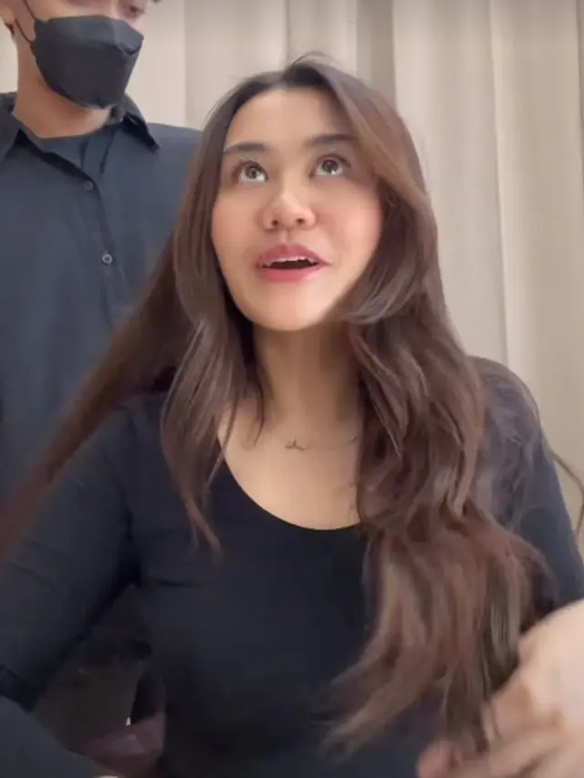 Transformasi Aaliyah Massaid yang Ganti Warna Rambut Usai Umroh, Terlihat Bedanya?