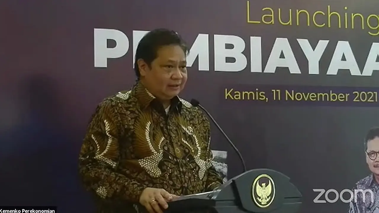 Menteri Koordinator Bidang Perekonomian Airlangga Hartarto meluncurkan Buku Pembiayaan UMKM.