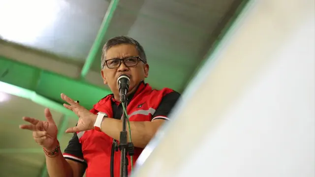 Sekjen DPP PDI Perjuangan (PDIP) Hasto Kristiyanto menghadiri Festival Pencak Silat Banteng Wulung Cup 2023 se-Bandung Raya yang dilaksanakan di GOR Pajajaran, Bandung, Jawa Barat, Sabtu (4/3/2023) (Istimewa)