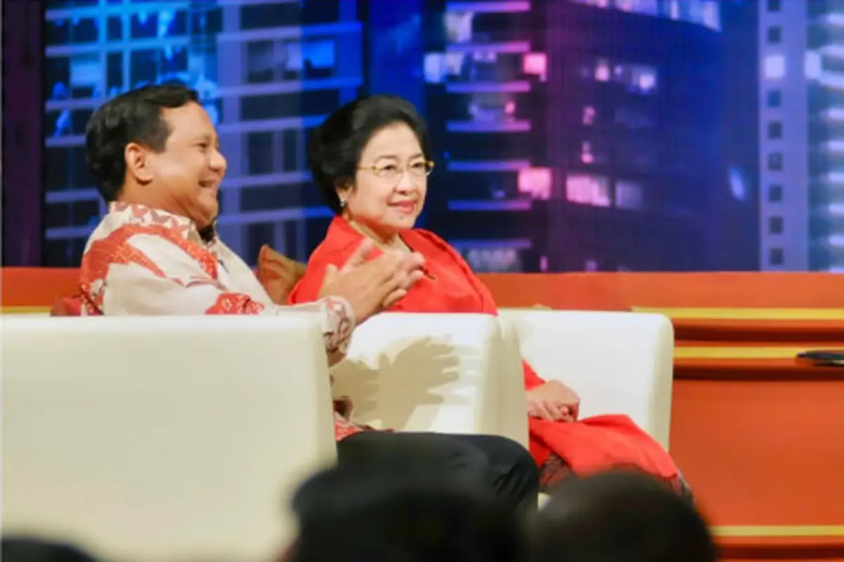 Prabowo Subianto mengunggah foto kebersamaannya dengan Megawati Soekarnoputri di akun instagram pribadinya