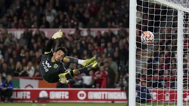 Foto: 5 Kiper Debutan yang Langsung Jadi Pilihan Utama di Premier League 2023 / 2024, Guglielmo Vicario Cemerlang Bareng Spurs