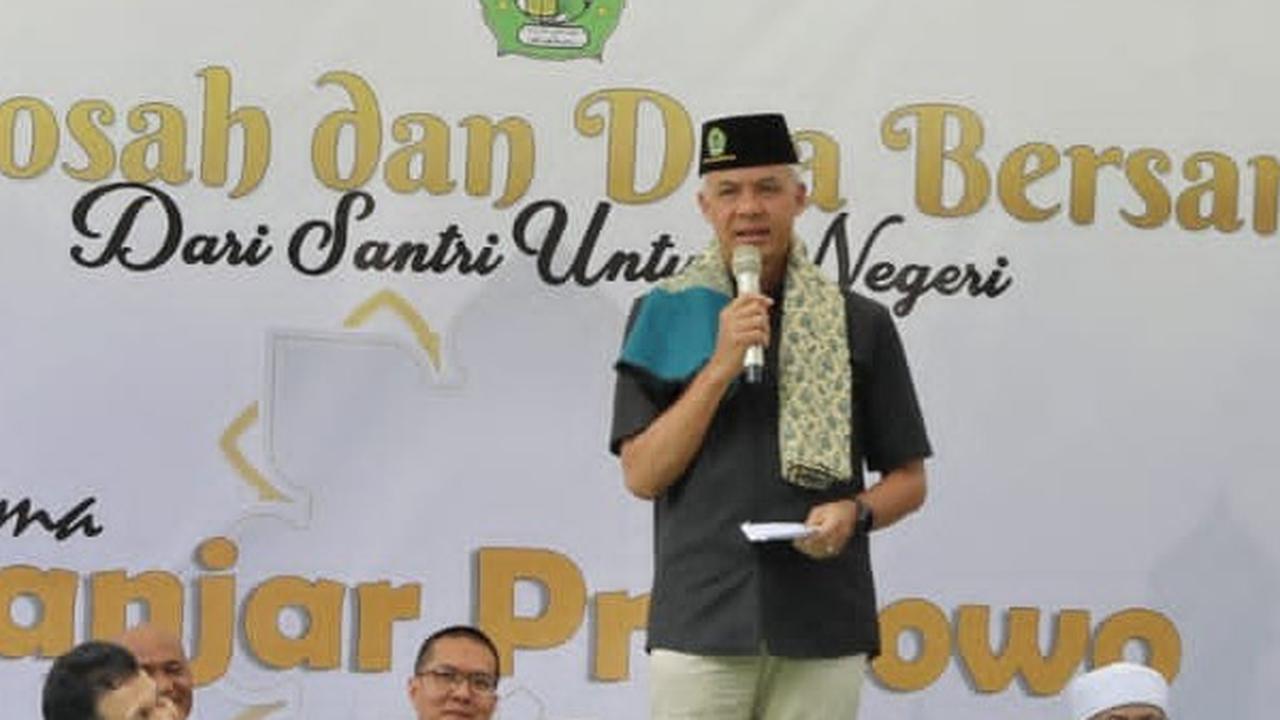 Ganjar Sambangi Ponpes Roudlotussolihin Lampung, Dititipkan Pesan Jalankan UU Pesantren sampai ke Daerah