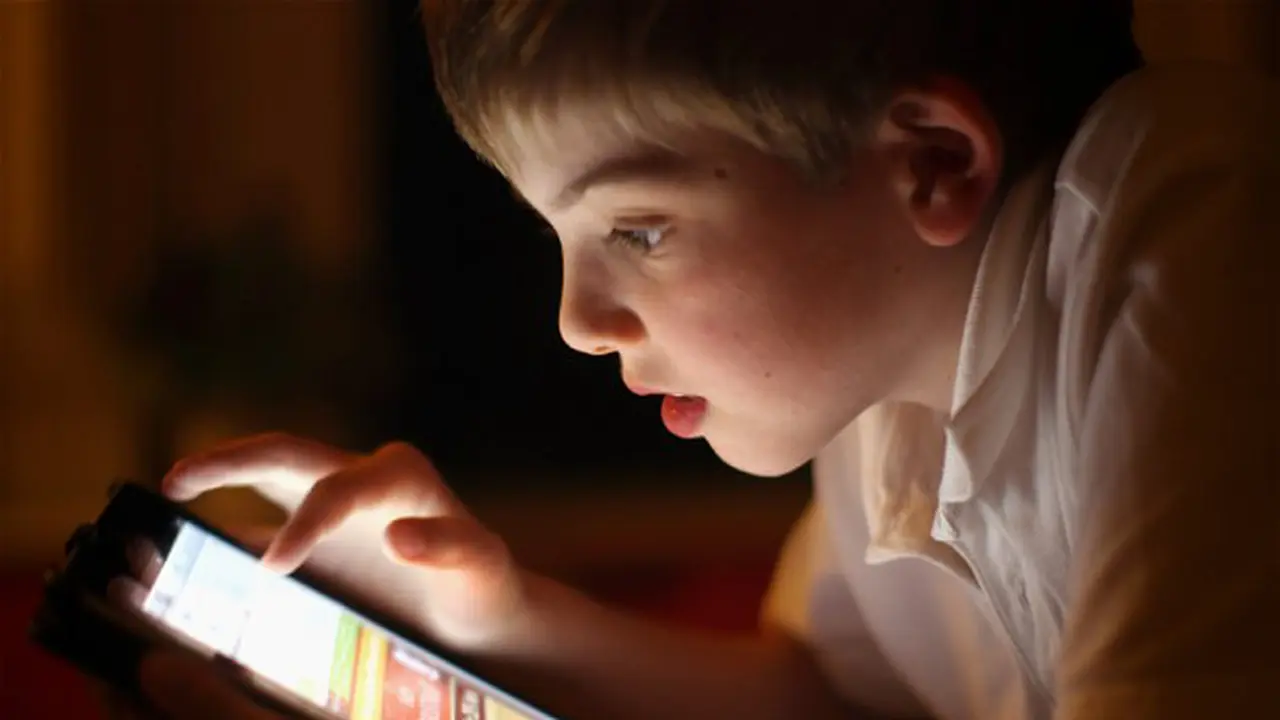 Saat Anak Bermain Internet, Ini yang Harus Dilakukan Ortu