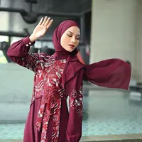 Mayra Indonesia mempersembahkan 11 Gamis Batik di Hari Batik Nasional/dok.  Mayra Indonesia