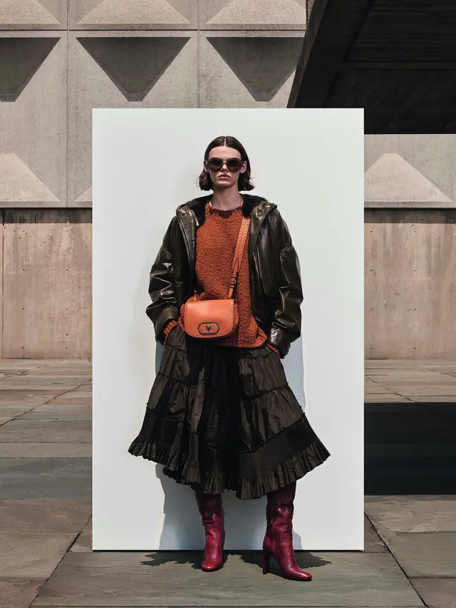 Koleksi modern penuh pernyataan dari Bottega Veneta