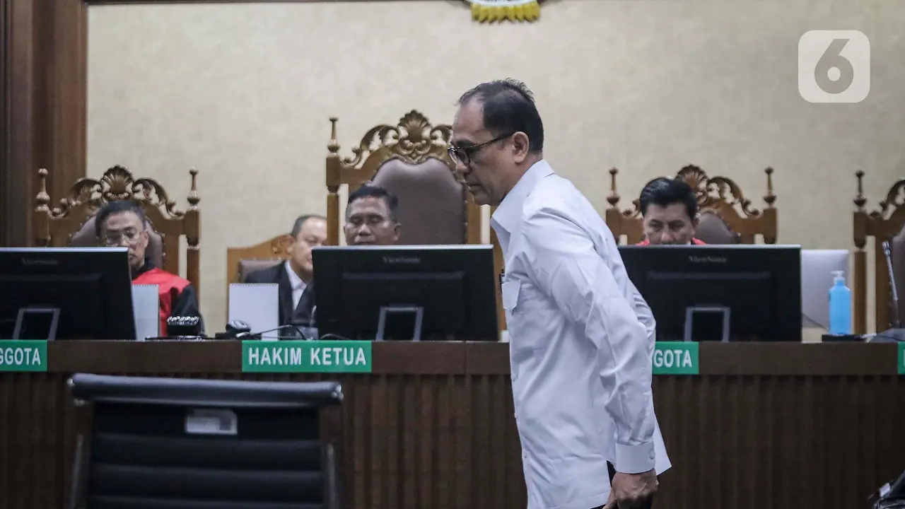 Rafael Alun Trisambodo Divonis 14 Tahun Penjara serta Denda Rp500 Juta