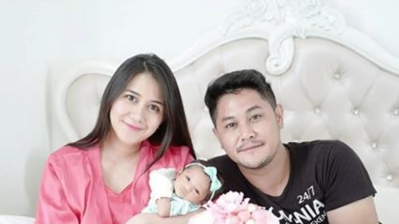 [Bintang] Ryana Dea dan Puadin Redi