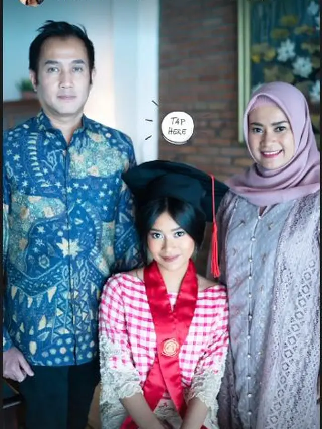 8 Momen Wisuda Online Siti Adira Kania, Ditemani Aldi Bragi dan Ikke Nurjanah