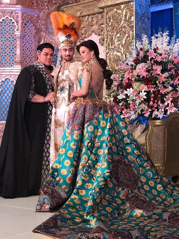 Pernikahan viral seperti film Aladdin (Sumber: Instagram/rinaldyyunardi)
