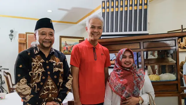 Saat Ganjar Ngobrol 'Ngalor Ngidul' dengan Tukang Bakso.