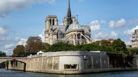 Gereja Notre Dame de Paris, Prancis, yang menjadi salah satu gereja terindah dan terunik di dunia. (source: celebrityxcruises)