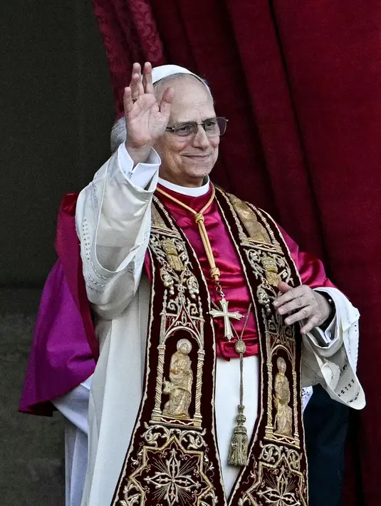 Robert Francis Prevost memilih Leo XIV sebagai nama kepausan. (Gabriel BOUYS/AFP)