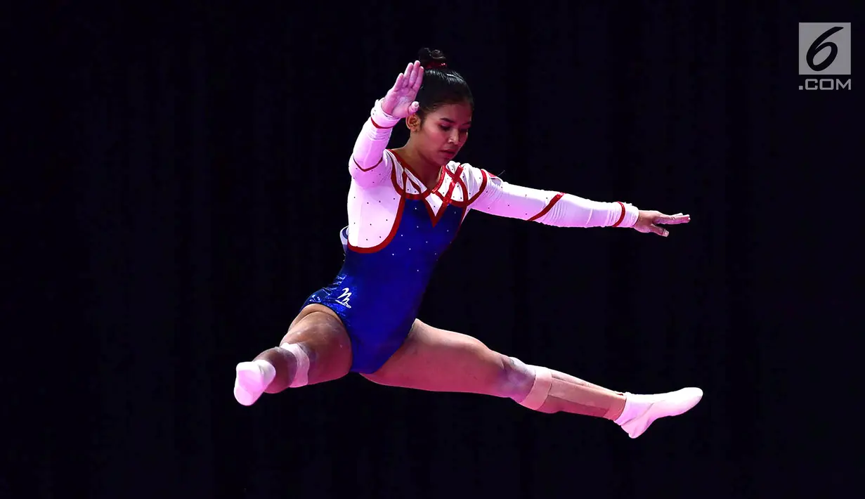 Pesenam putri Indonesia berlaga pada babak final senam artistik putri Asian Games 2018 di JIExpo, Kemayoran, Jakarta, Rabu (22/8). Para pesenam adalah Rifda Irfanaluthfi, Amalia Fauziah, Nur Cahya, Armartiani, dan Tasza Devira. (merdeka.com/Imam Buhori)