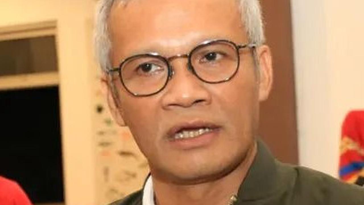 Tak hanya itu, politikus PDIP ini juga menyinggung soal hasil pemilu yang sudah bisa diprediksi. Sehingga, tahapan yang dilakukan Ganjar-Mahfud sia-sia.&nbsp;