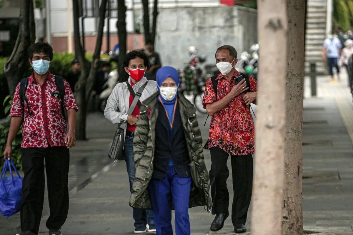 FOTO: Jumlah Kasus Aktif COVID-19 di Indonesia Melonjak