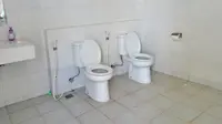 Toilet di salah satu rumah sakit swasta di Banjarmasin, Kalimantan Selatan, mendadak jadi perbincangan banyak orang. (Prokal/ Jawapos.com)