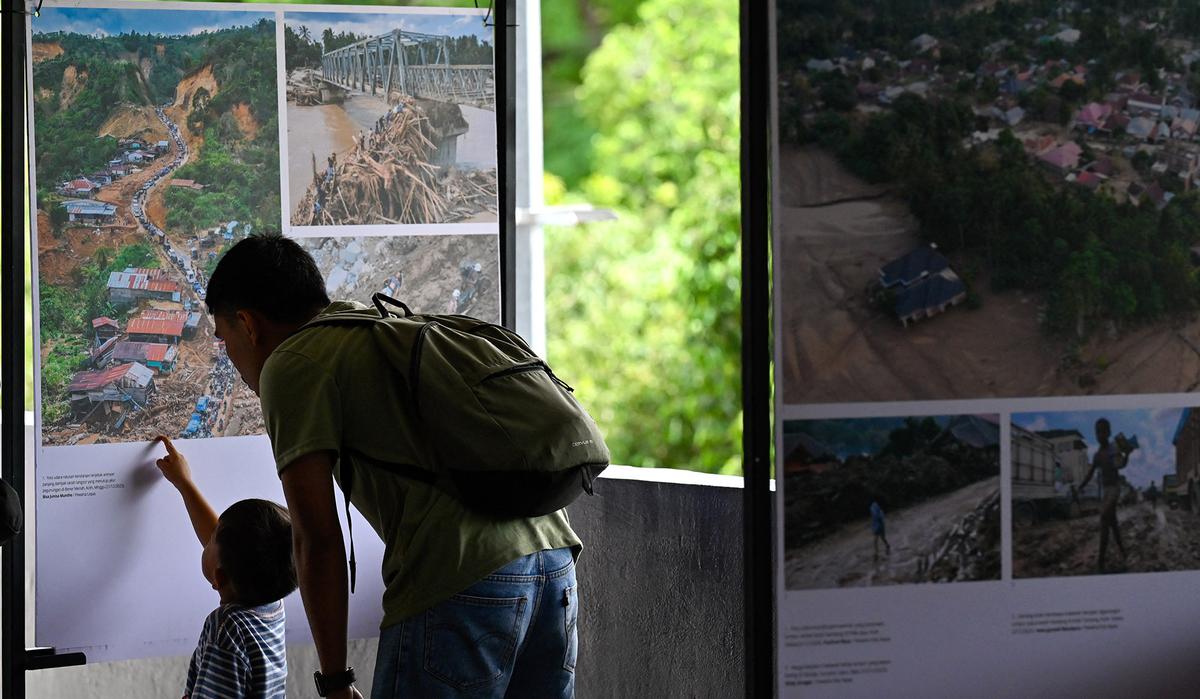 Prahara Pulau Emas Hadirkan Rekaman Bencana Sumatra Lewat Foto