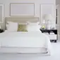 Ini dia rahasia warna seprai tempat tidur tetap putih bersih. Foto: Huffingtonpost.com/ Francesco Lagnese