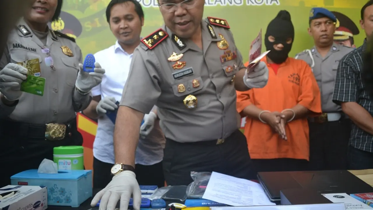 Guru SD Jadi Tersangka Penipuan Online Miliaran Rupiah