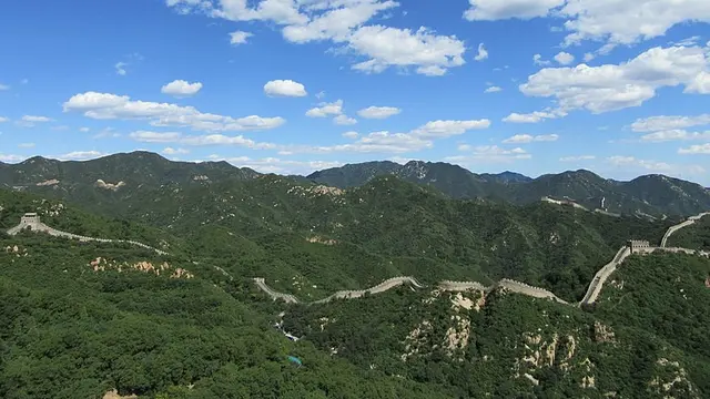 Tembok Besar China di Badaling  (Joaquin Salido Bello / Wikimedia)