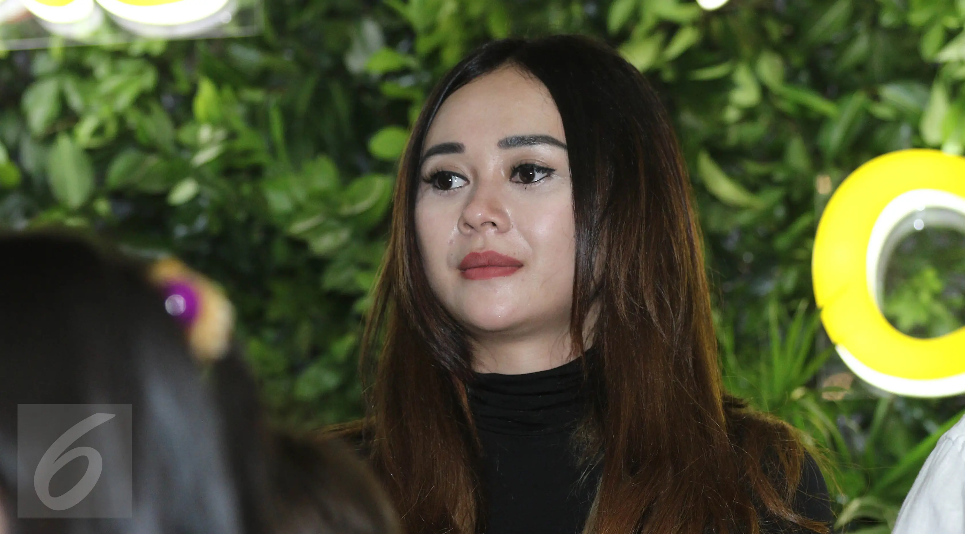 Aura Kasih, salah satu penyanyi cantik asal kota Bandung (Liputan6.com/Herman Zakharia)