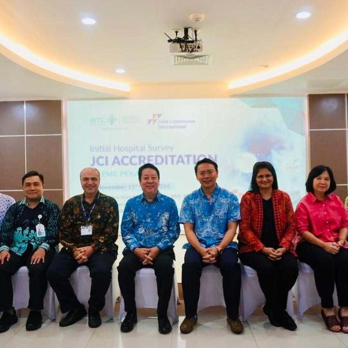 RS EMC Pekayon Raih Predikat Gold Seal Akreditasi Internasional JCI