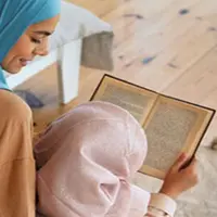 Ilustrasi Outfit Hijab (Credit: Bayan Al Quran Academy/Unsplash)