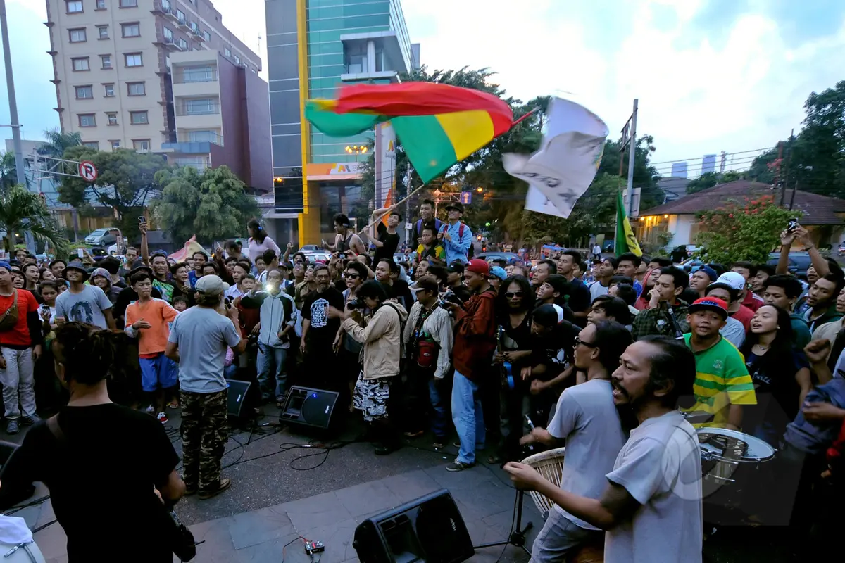Kehebohan Konser Akulah Sejarah
