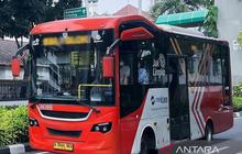 Transjakarta Setop Operasional Sejumlah Rute Akibat Banjir Jakarta Jumat Pagi