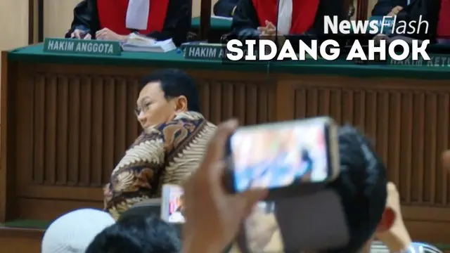 NEWS FLASH: Rasa Haru Ahok Saat Bacakan Nota Pembelaan