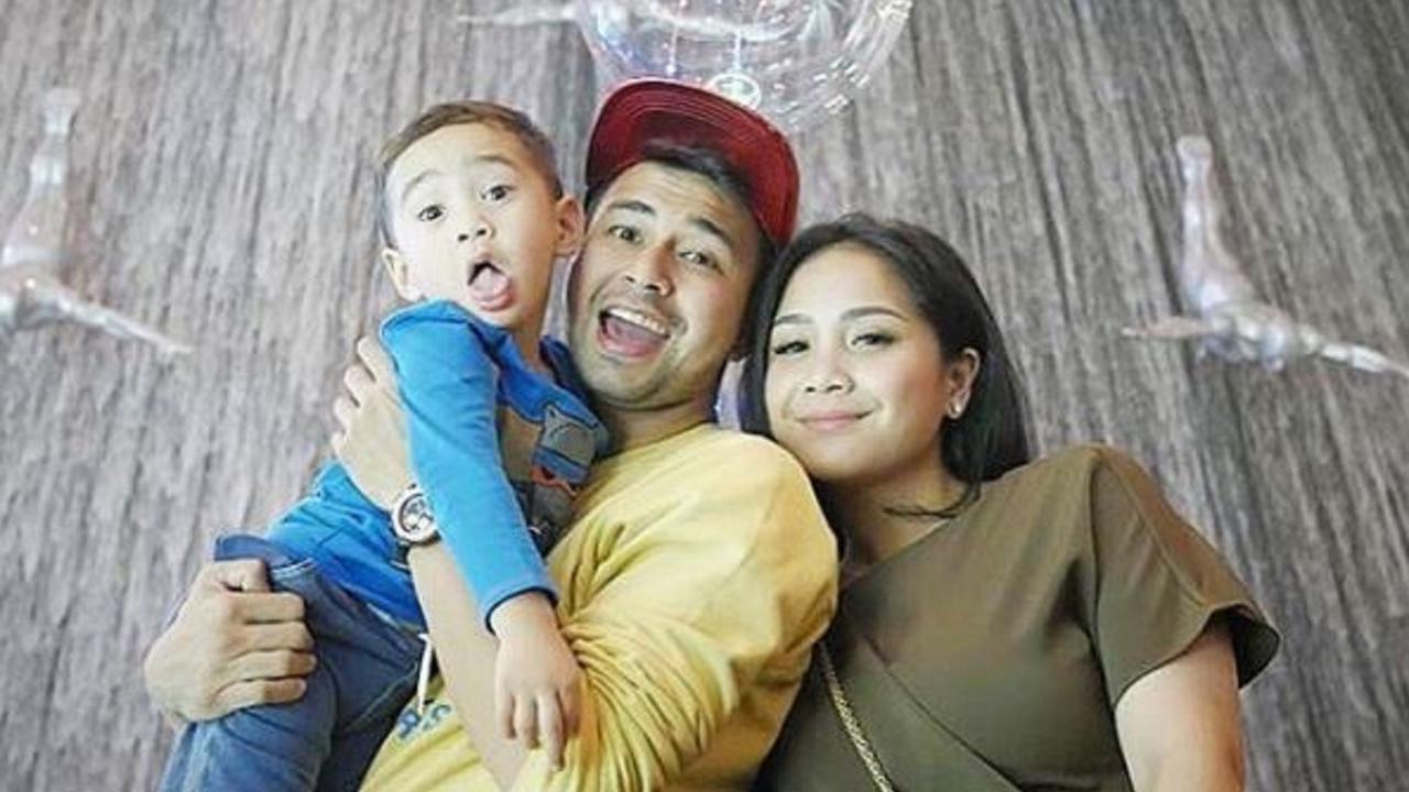 [Bintang] Raffi Ahmad dan Nagita Slavina