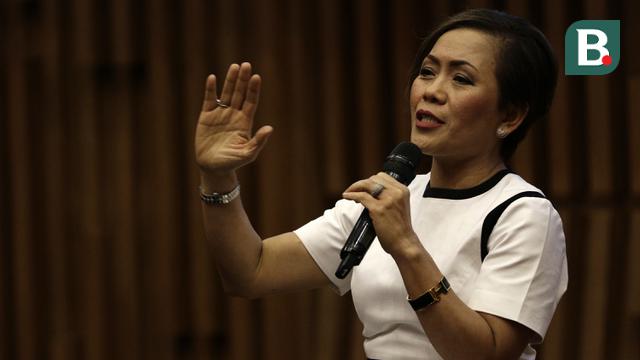 Direktur Program SCM Harsiwi Achmad