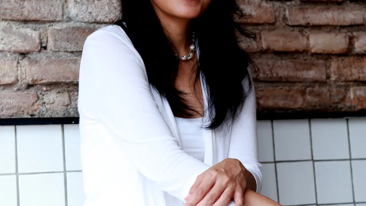 [Bintang] Dee Lestari