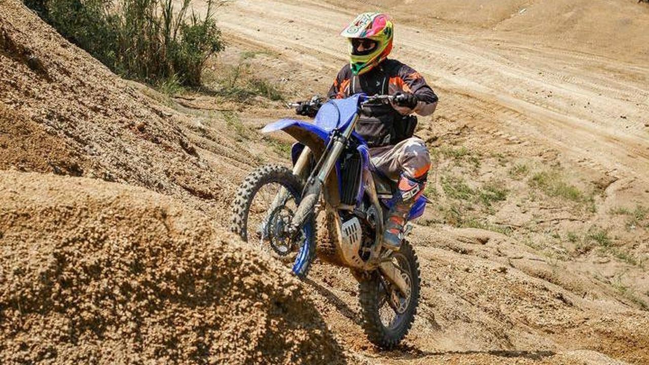 Hobi Naik Motor Trail