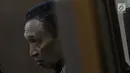 Terdakwa kasus korupsi dana hibah KONI yang juga Sekjen KONI, Ending Fuad Hamidy saat menjalani sidang lanjutan di Pengadilan Tipikor, Jakarta Pusat, Kamis (21/3). Sidang beragendakan pemeriksaan saksi-saksi. (Liputan6.com/Helmi Fithriansyah)